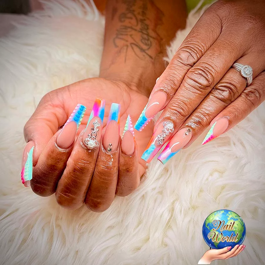 Nail World
